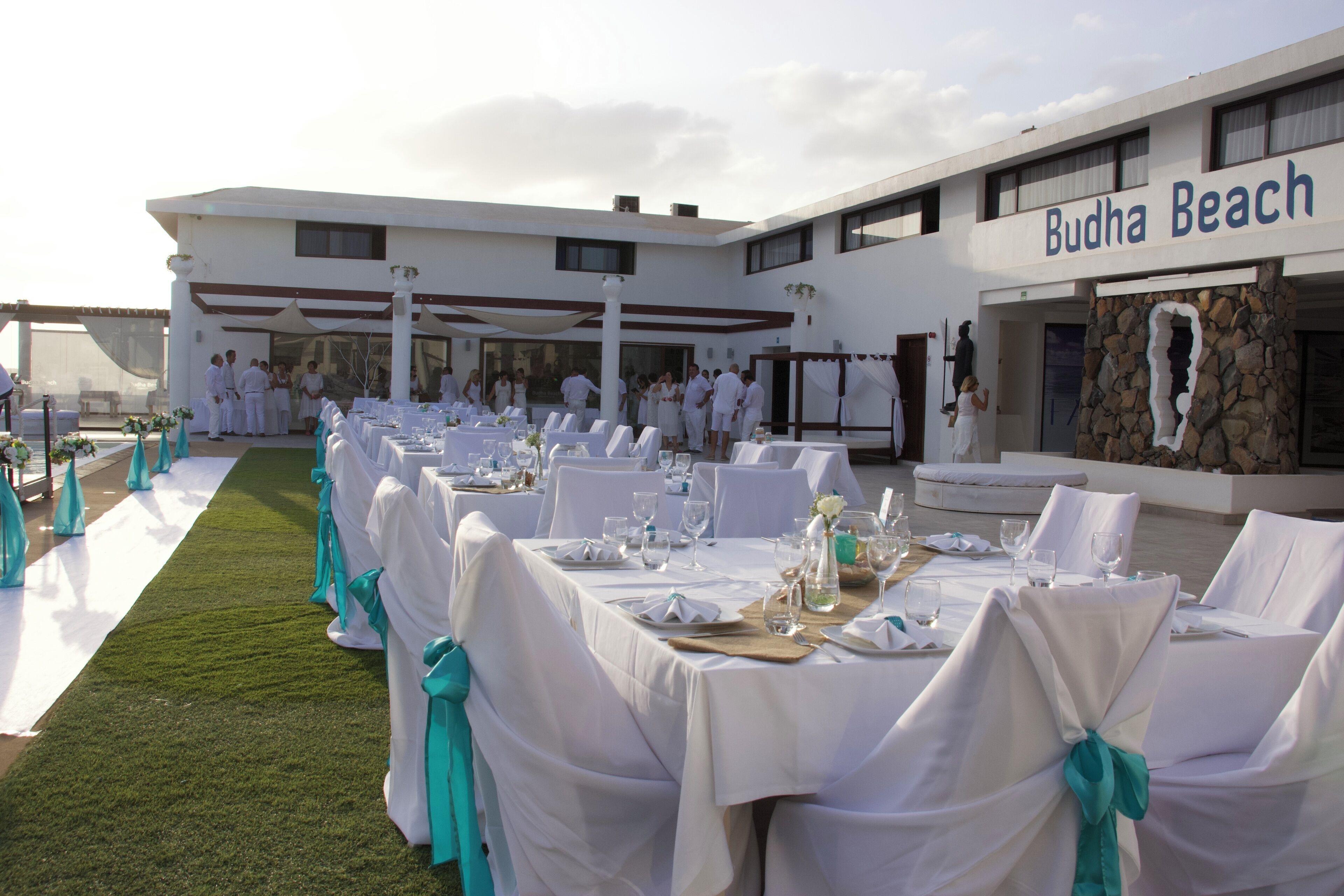 outdoor banquet area