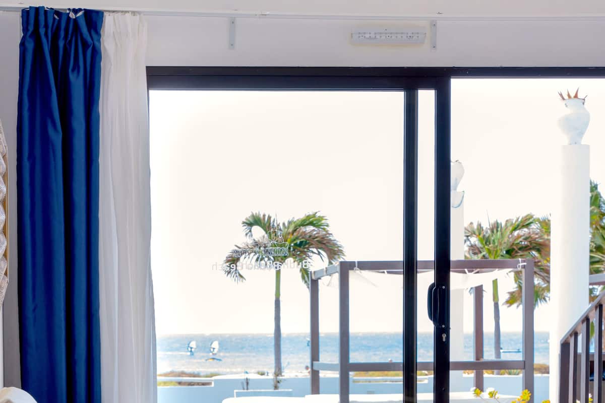 Double Room, Ocean View (Terrace) | 1 bedroom, minibar, in-room safe, free WiFi