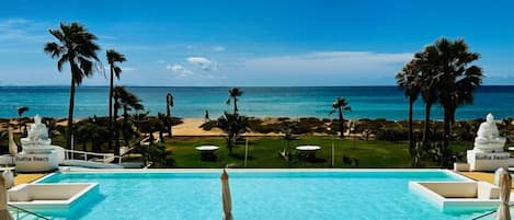 Outdoor pool, sun loungers