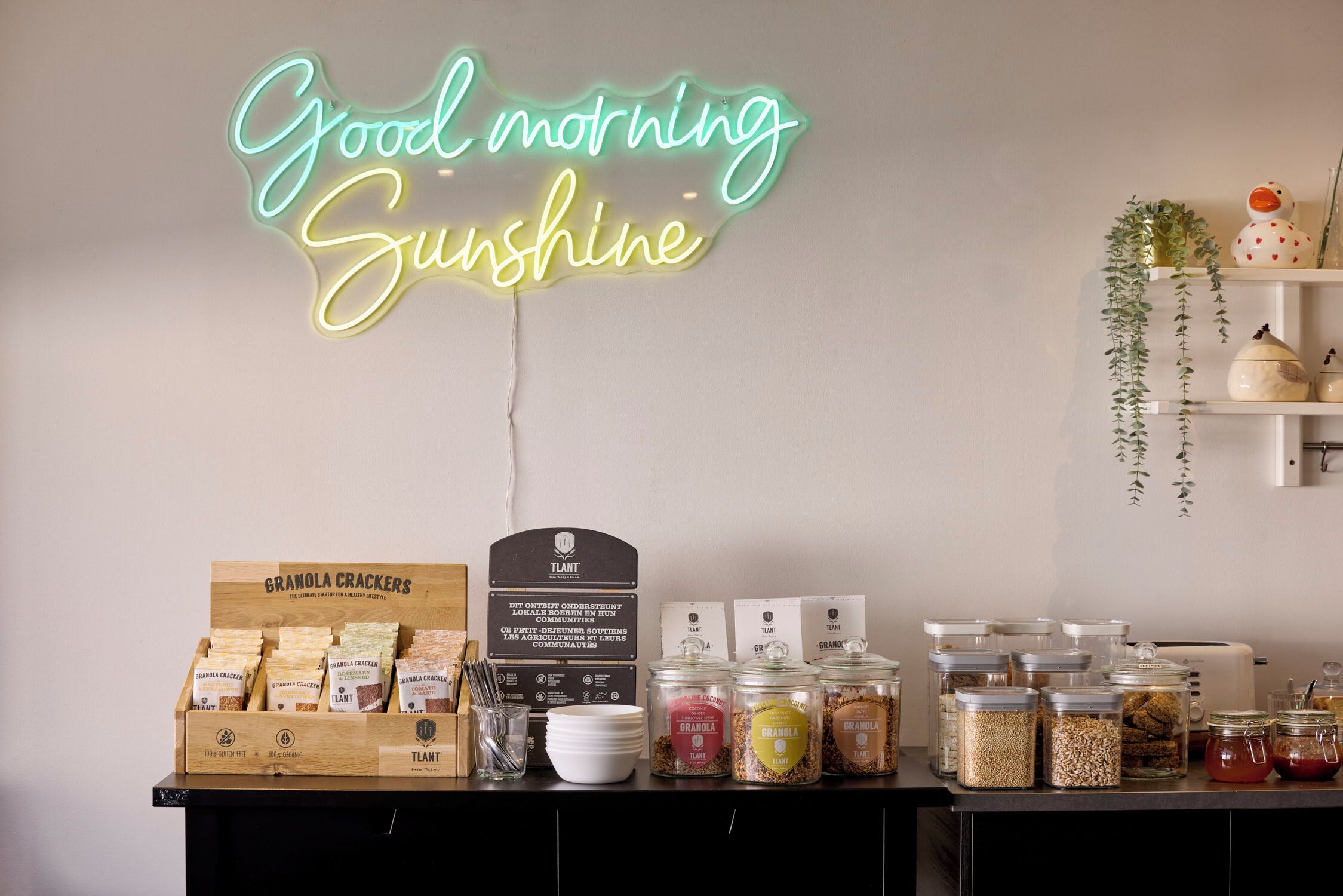 daily buffet breakfast (eur 16 per person)