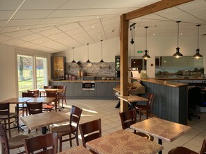 Interior - Mape Hotel (Dampierre-en-Burly)