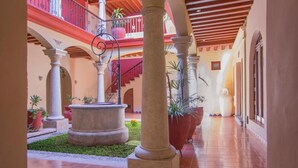 Interior - La Provincia (Oaxaca)