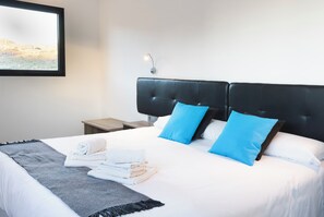 Unclassified image, 3 of 16, button - Hotel Portmán (La Union)