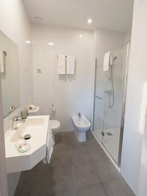Unclassified image, 5 of 16, button - Hotel Portmán (La Union)