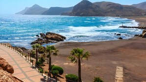 Imagen sin descripción, 2 de 16, botón