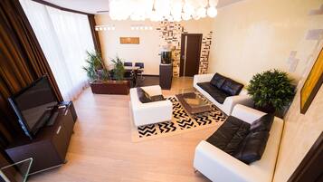 Minibar, iron/ironing board, travel cot, free WiFi