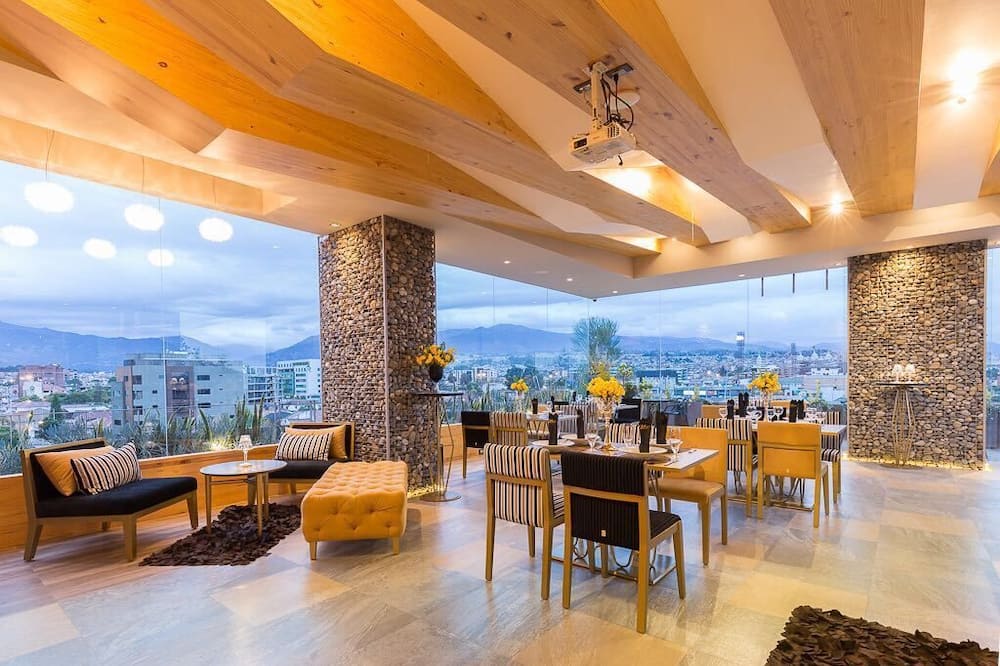 Rioné Hotel Boutique