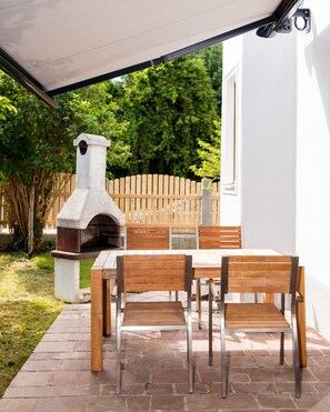 Apartment, 3 Bedrooms, Garden View (+ 80 EUR cleaning fee per stay) | Terrace/patio