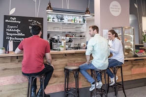 Bar (on property) - JUFA Hotel Königswinter/Bonn (Königswinter)