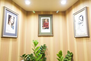 Reception - Reikartz Attache Kyiv (Kyiv)