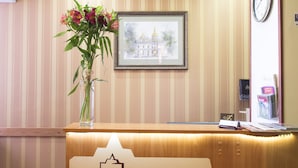 Reception - Reikartz Attache Kyiv (Kyiv)
