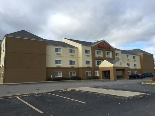 Ramada By Wyndham Coeur D'alene