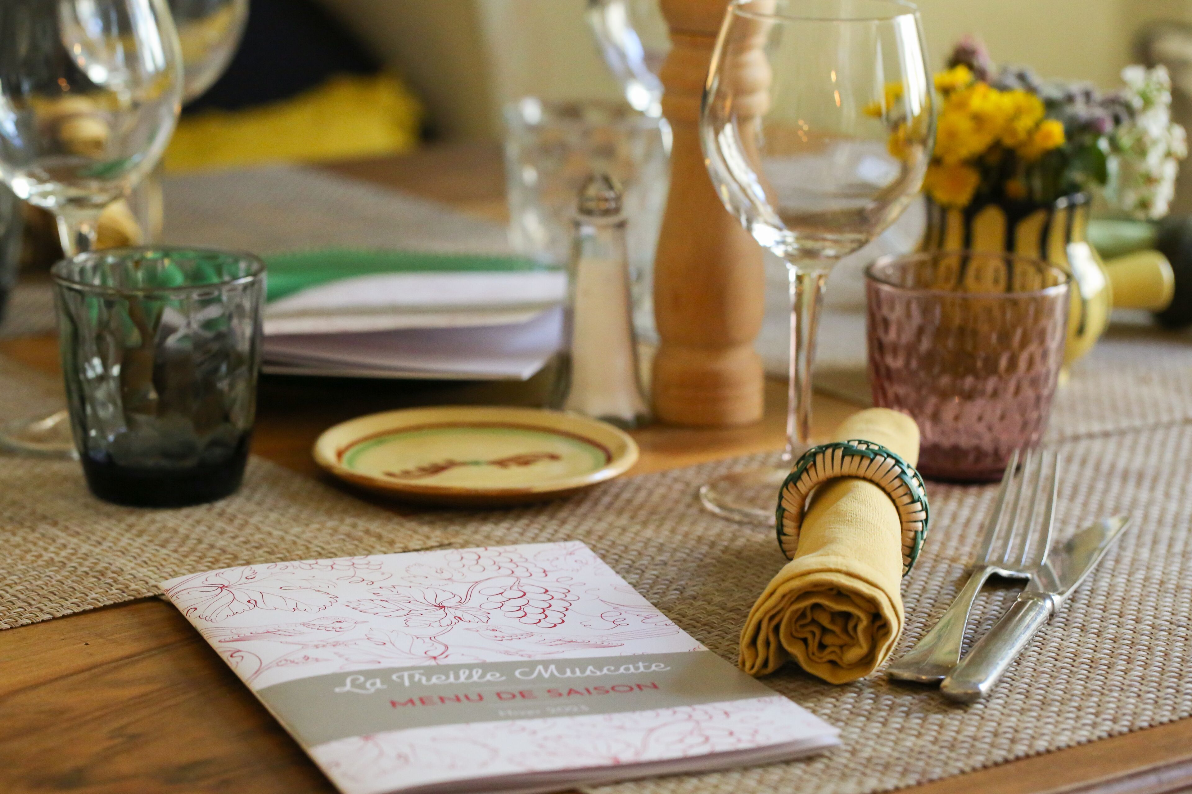 lunch and dinner served, french cuisine