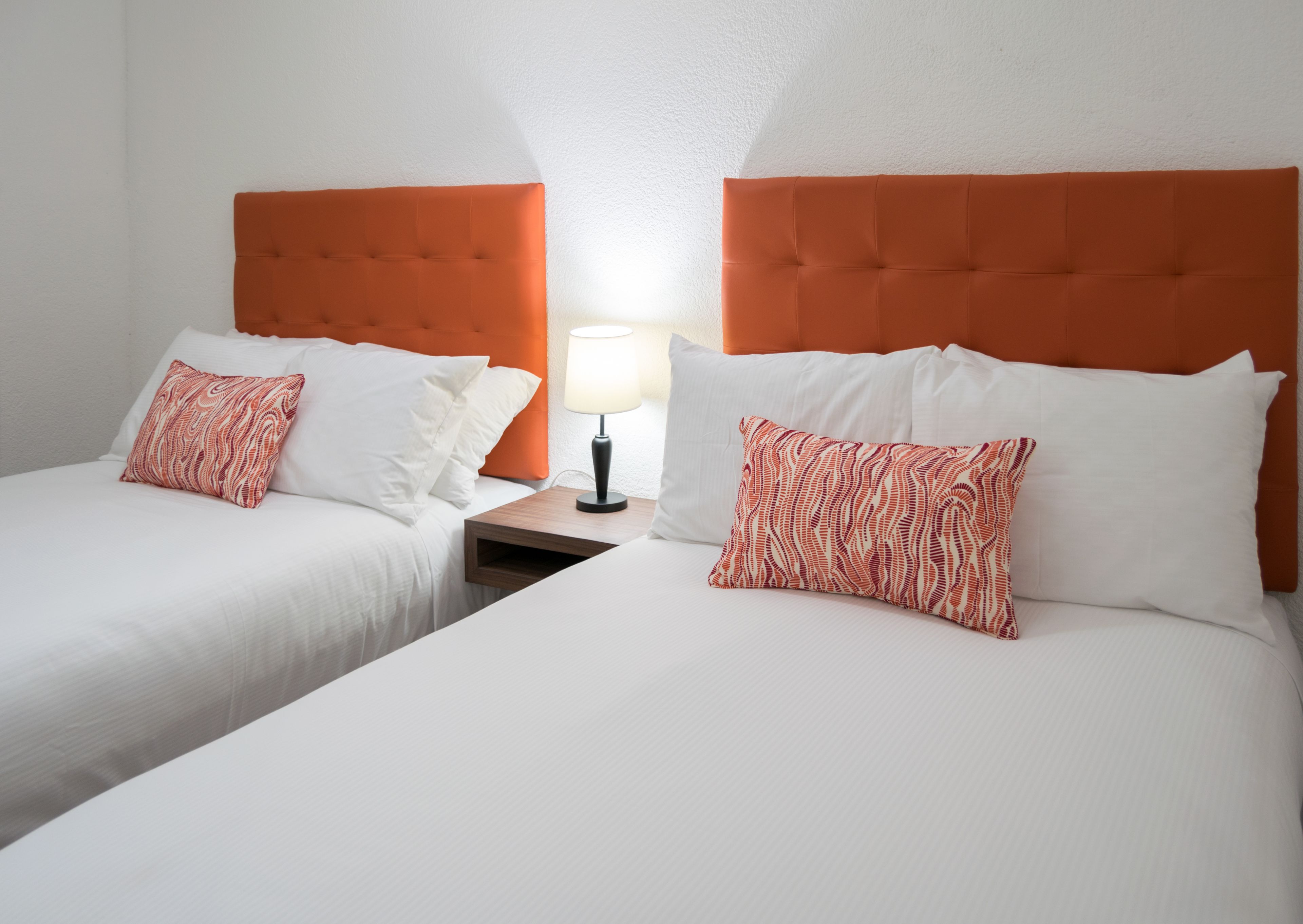 Foto - In & Out Hotel