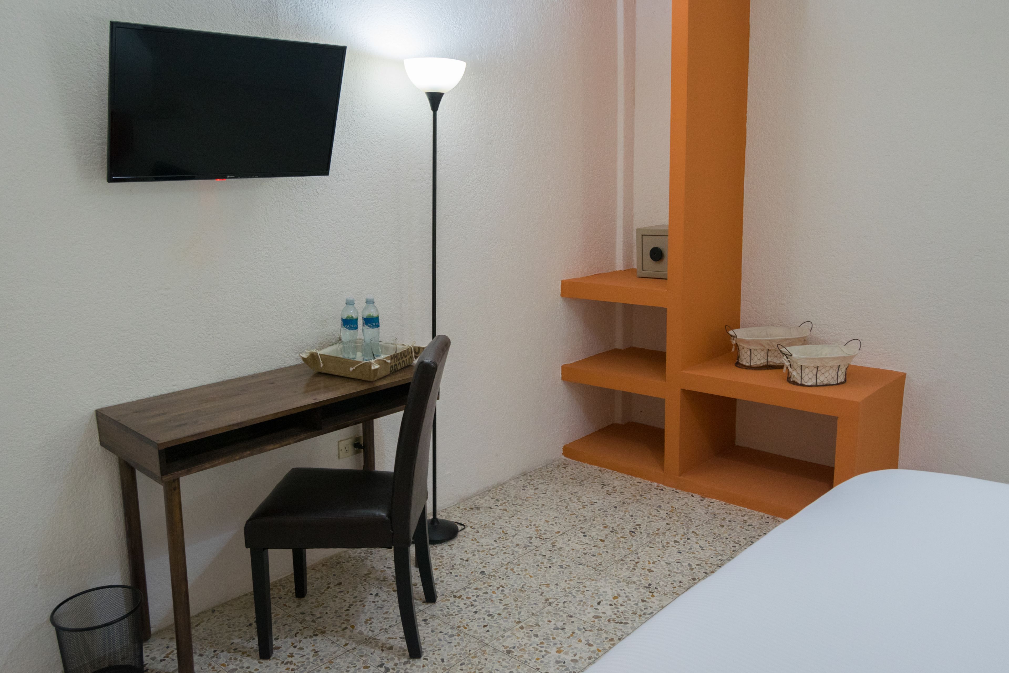 Foto - In & Out Hotel