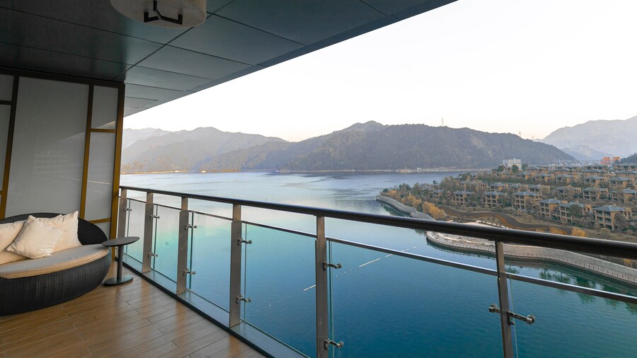 Crowne Plaza Hangzhou Thousand Island Lake by IHG