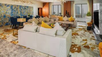 Suite, 1 kingsize-seng | Oppholdsrom | TV