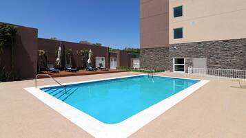 Outdoor pool, sun loungers