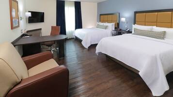 Studiosuite, 2 Queen-Betten | Hochwertige Bettwaren, Zimmersafe, Schreibtisch