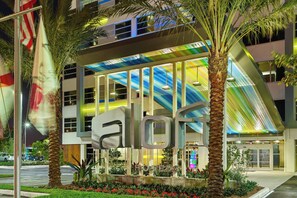 View from property - Aloft by Marriott Miami Airport (Miami)