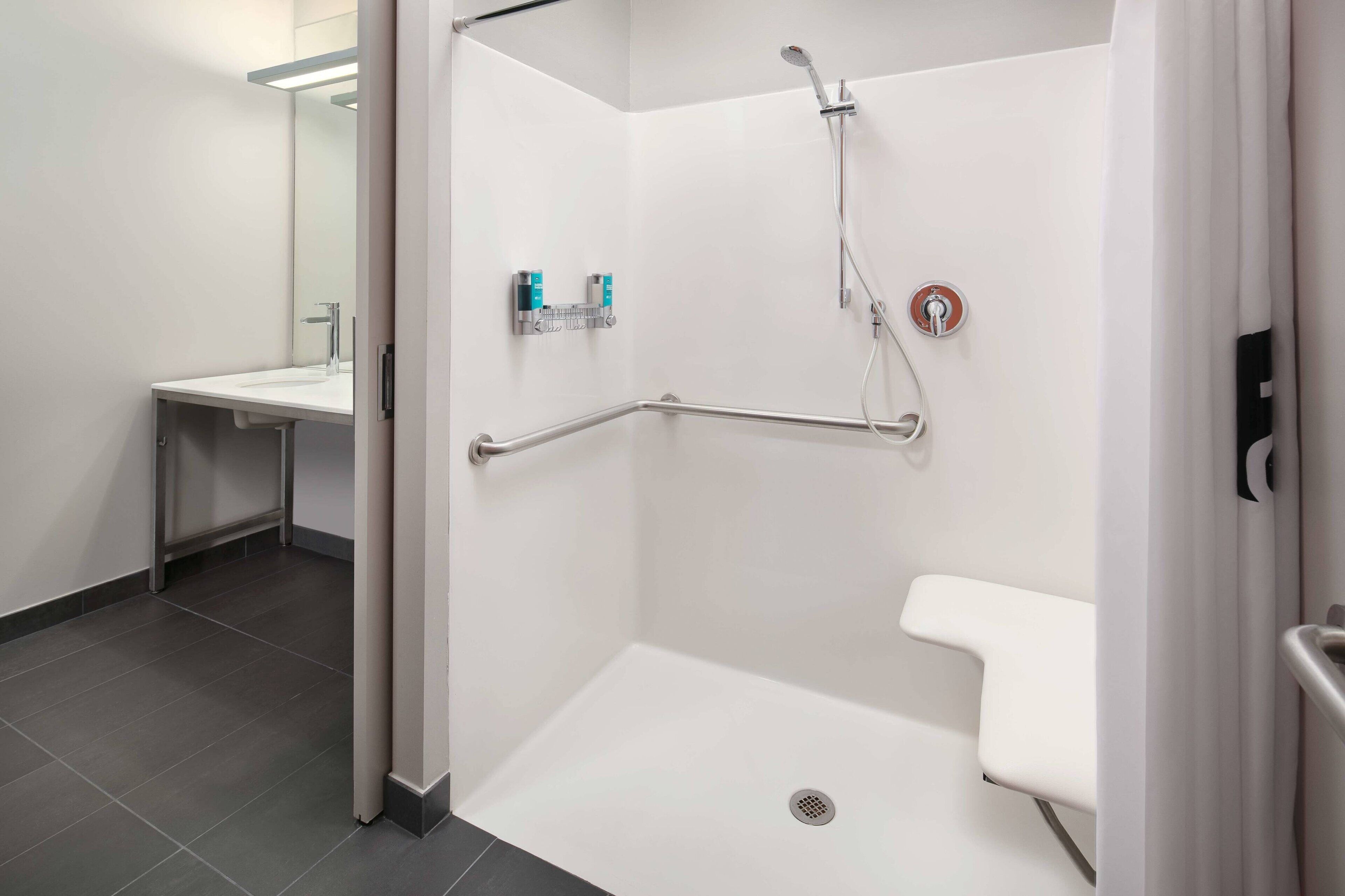 shower, rainfall showerhead, free toiletries, hair dryer