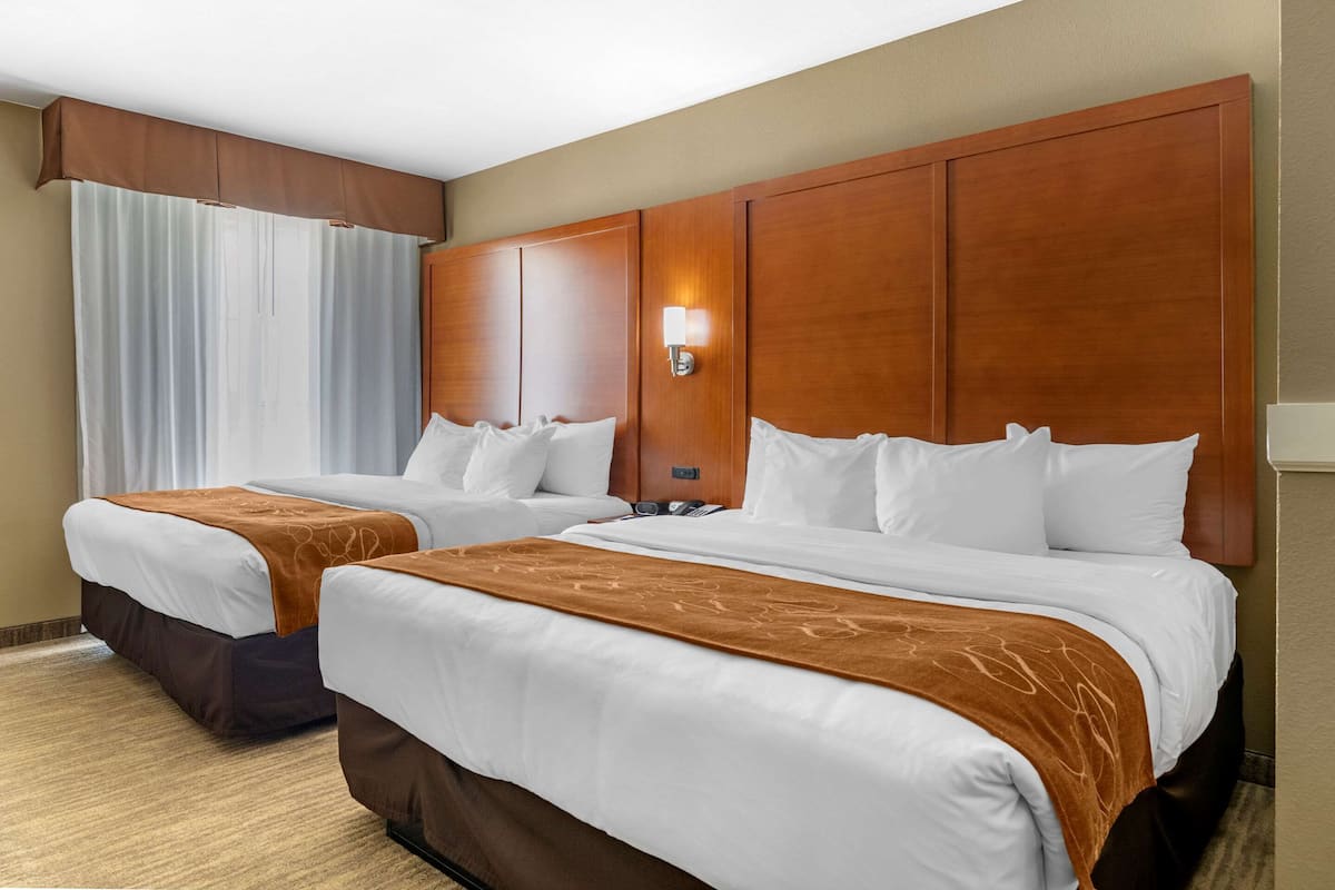 desk, iron/ironing board, free cots/infant beds, free wifi