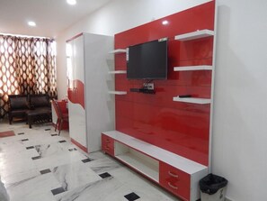 Interior - Orchid Garden (New Delhi)