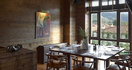 Art Mainalon Hotel
