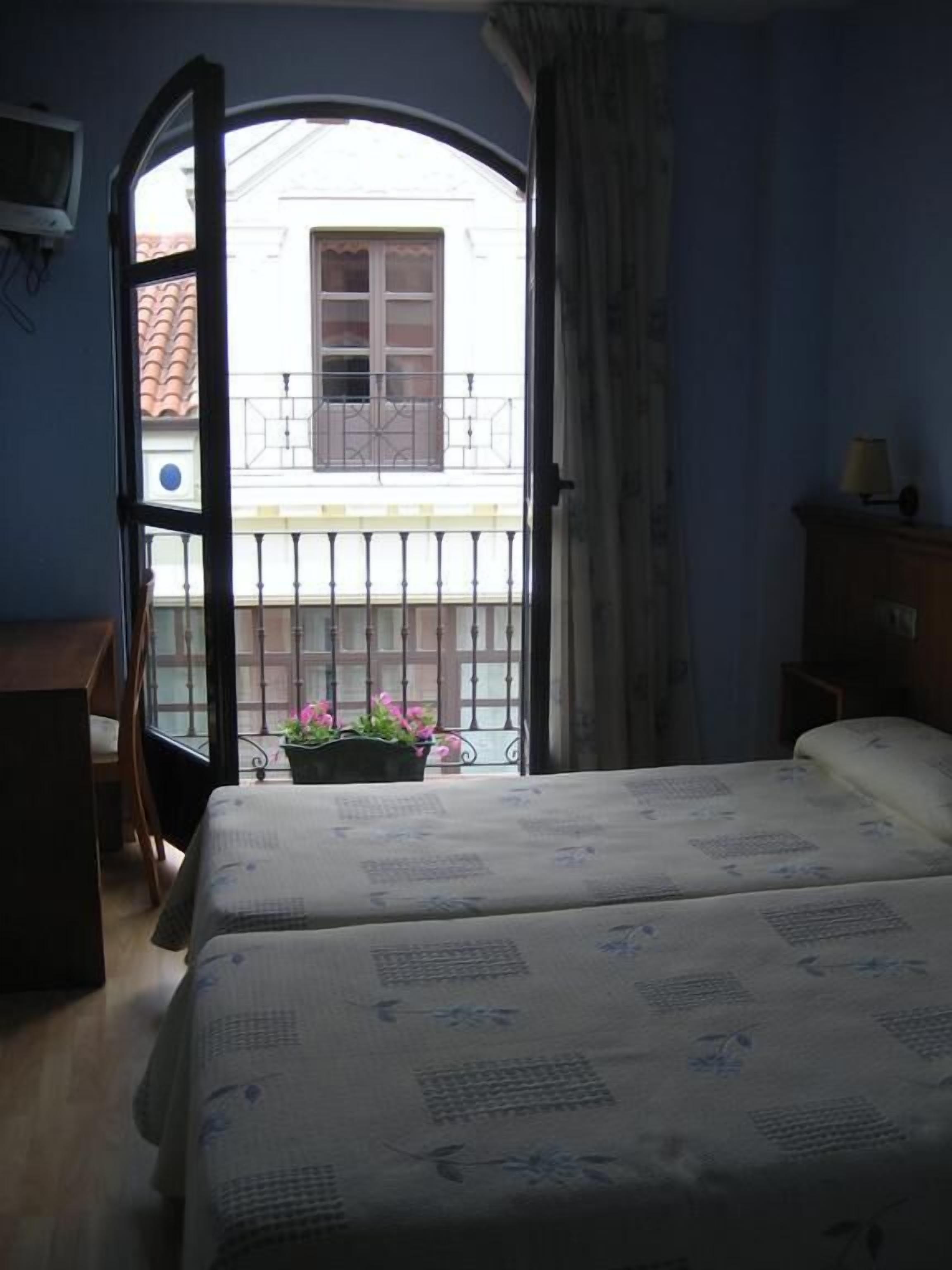 Desk, iron/ironing board, rollaway beds, internet