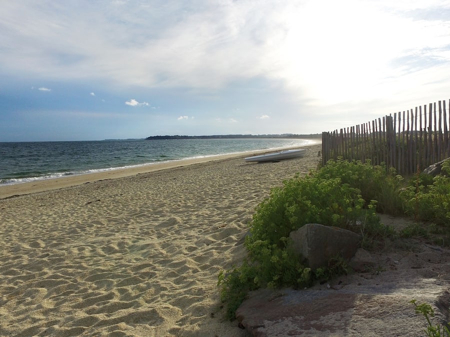 Vlak bij het strand, vissen