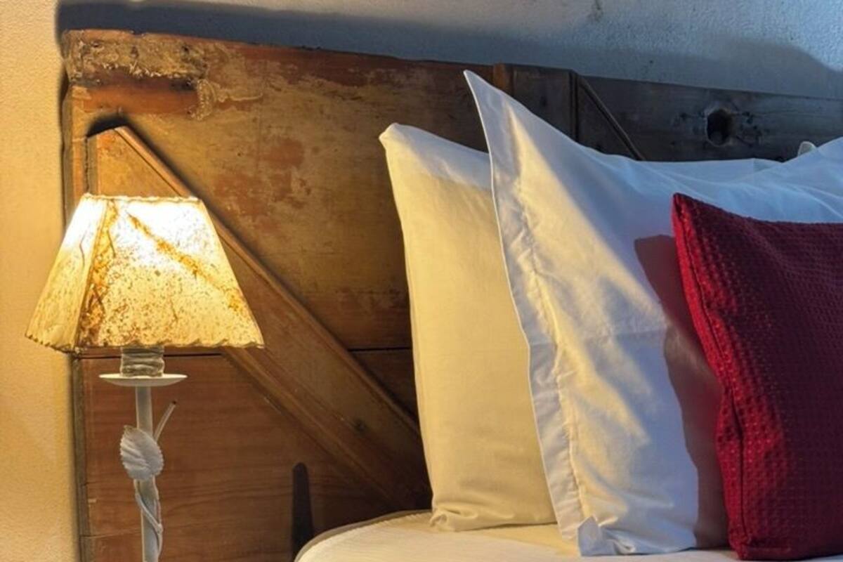 Cortinas blackout, wifi gratis y decoración personalizada 