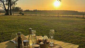 Café da manhã, almoço e jantar