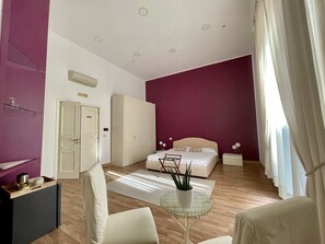 Basic-Vierbettzimmer | Wohnbereich