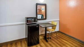 Unclassified image, 5 of 25, button - Motel 6 Euless, TX - DFW West (Euless)