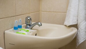 Double Room | In-room safe, soundproofing, free WiFi - Hostal Casa Los Espinoza (Managua)