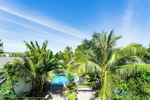 Minibar, in-room safe, desk, blackout drapes - Rum Bungalow Resort Phu Quoc (Phu Quoc)