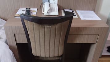 豪華客房 | 書桌、熨斗/熨衫板、免費 Wi-Fi