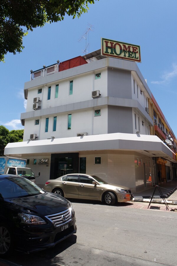 Home Hotel Labuan - Labuán