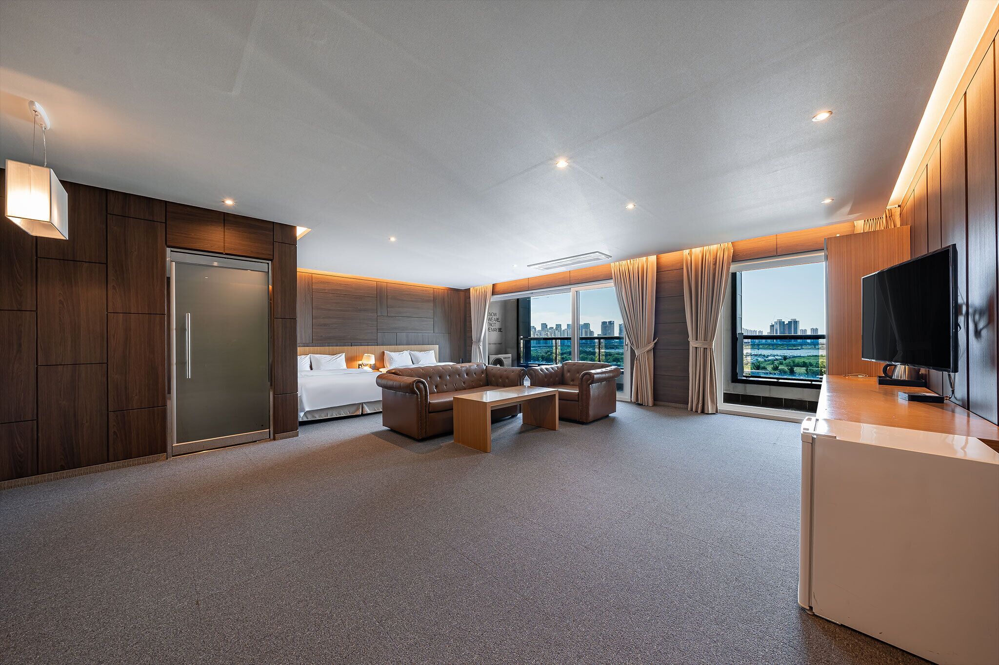 family premium, balcony (front view) | desk, blackout curtains, soundproofing, free wifi