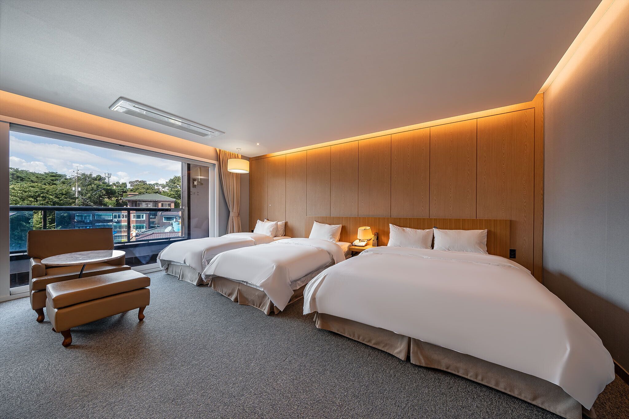 deluxe triple room for 4 person (rear view/balcony) | desk, blackout curtains, soundproofing, free wifi