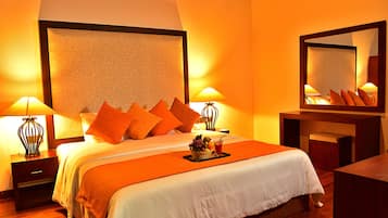 Minibar, Schreibtisch, Verdunkelungsvorhänge, Bügeleisen/Bügelbrett