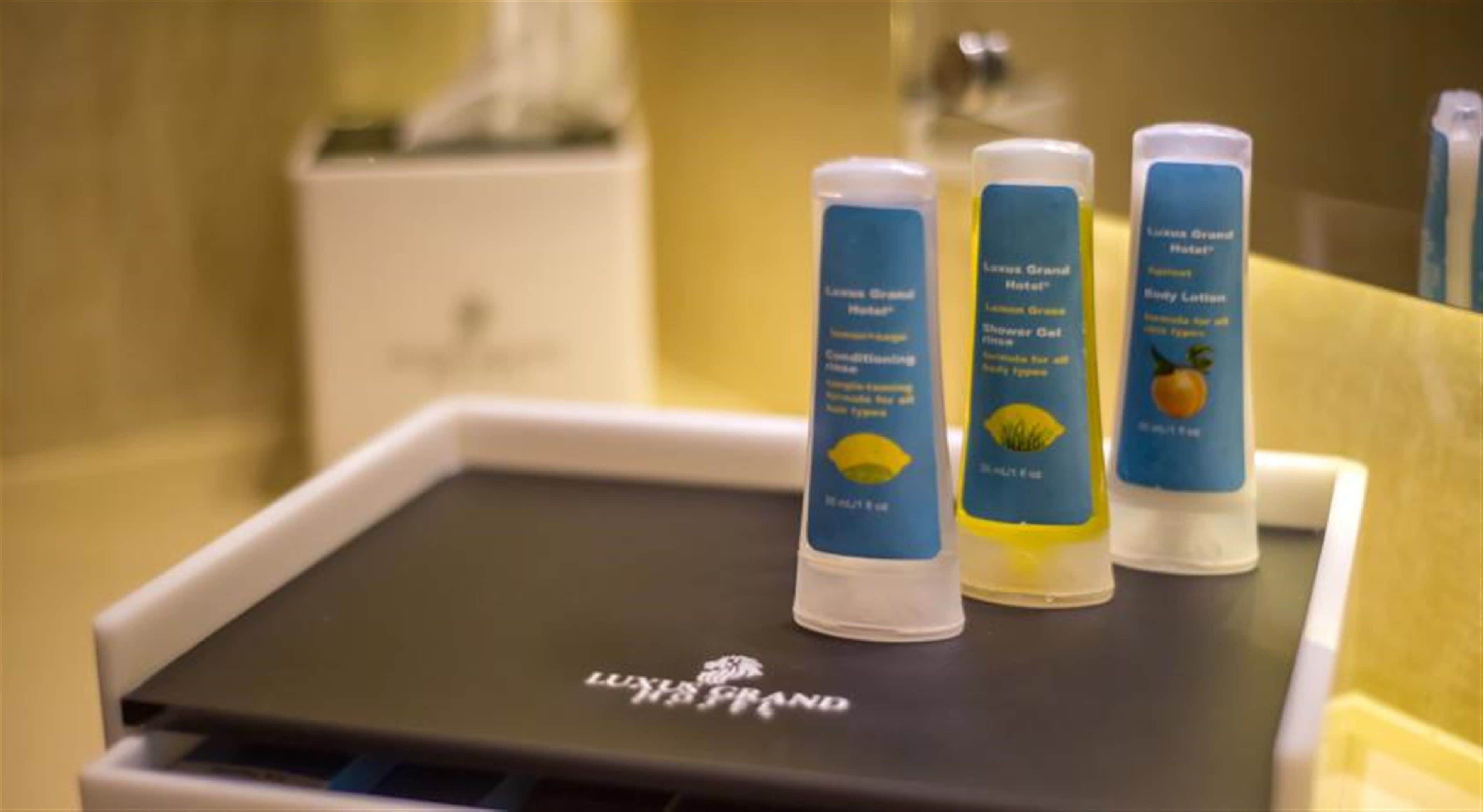 shower, free toiletries, hair dryer, slippers