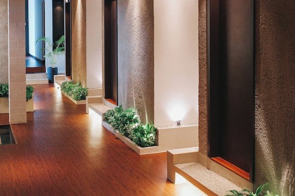 Aromatherapy, hot stone massages, Thai massages, body scrubs, facials