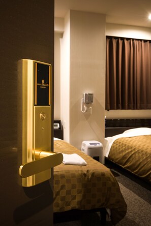 Habitación con 2 camas individuales, para no fumadores (C) | Escritorio y wifi gratis