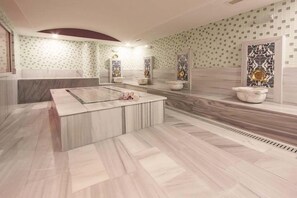 Couples treatment rooms, sauna, hot tub, steam room, Turkish bath - Forum Suite Hotel (Mersin)