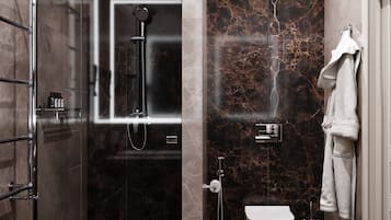 Business Double or Twin Room | Bathroom | Designer toiletries, hair dryer, bathrobes, slippers