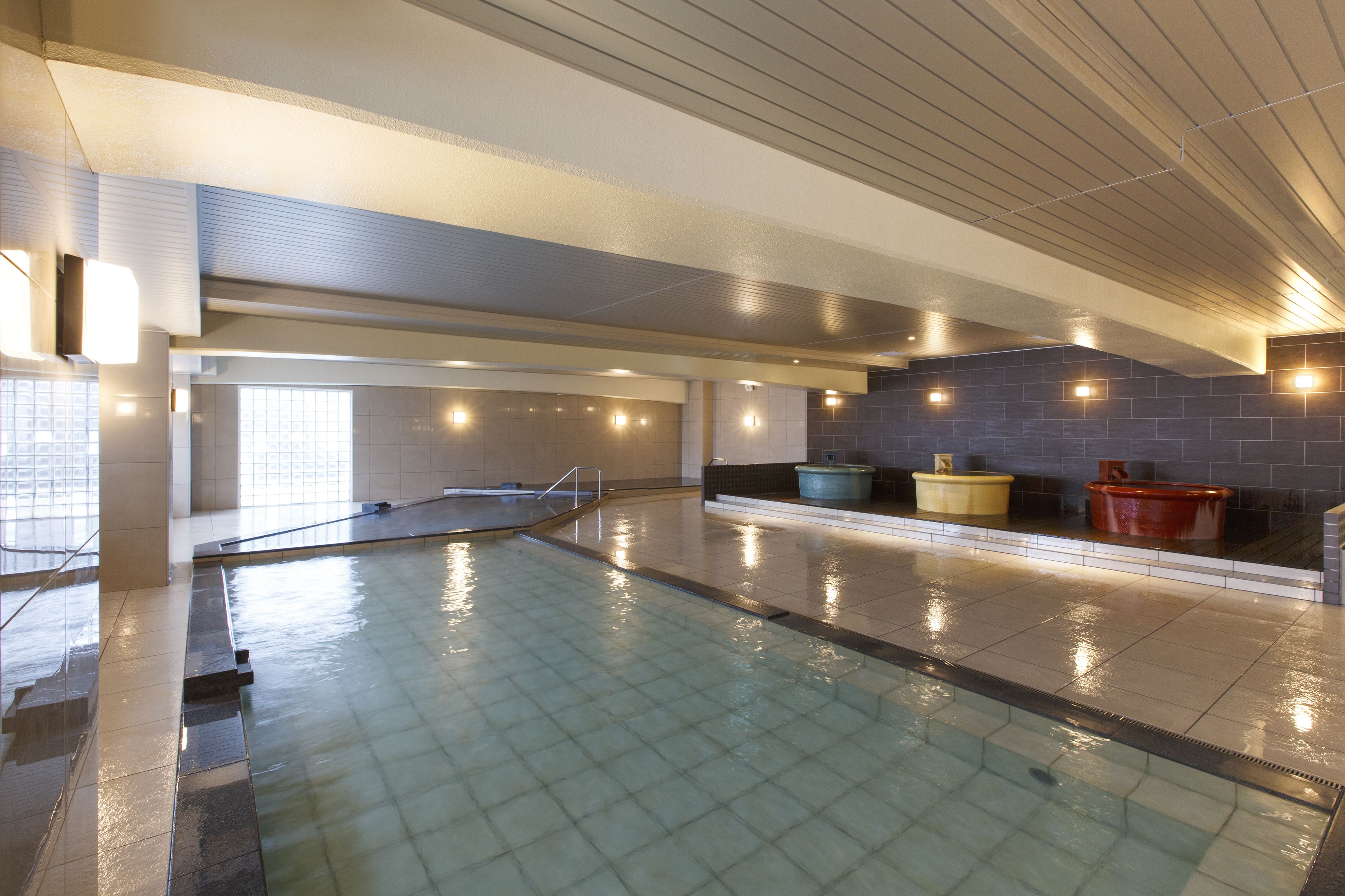 couples treatment room(s)