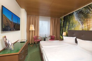 Caja de seguridad en la habitación, cortinas blackout y wifi gratis 