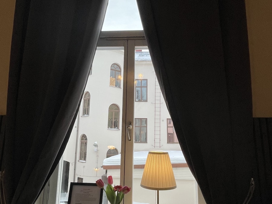 Twin Room | Individuelt dekorert, skrivebord og wi-fi (inkludert)