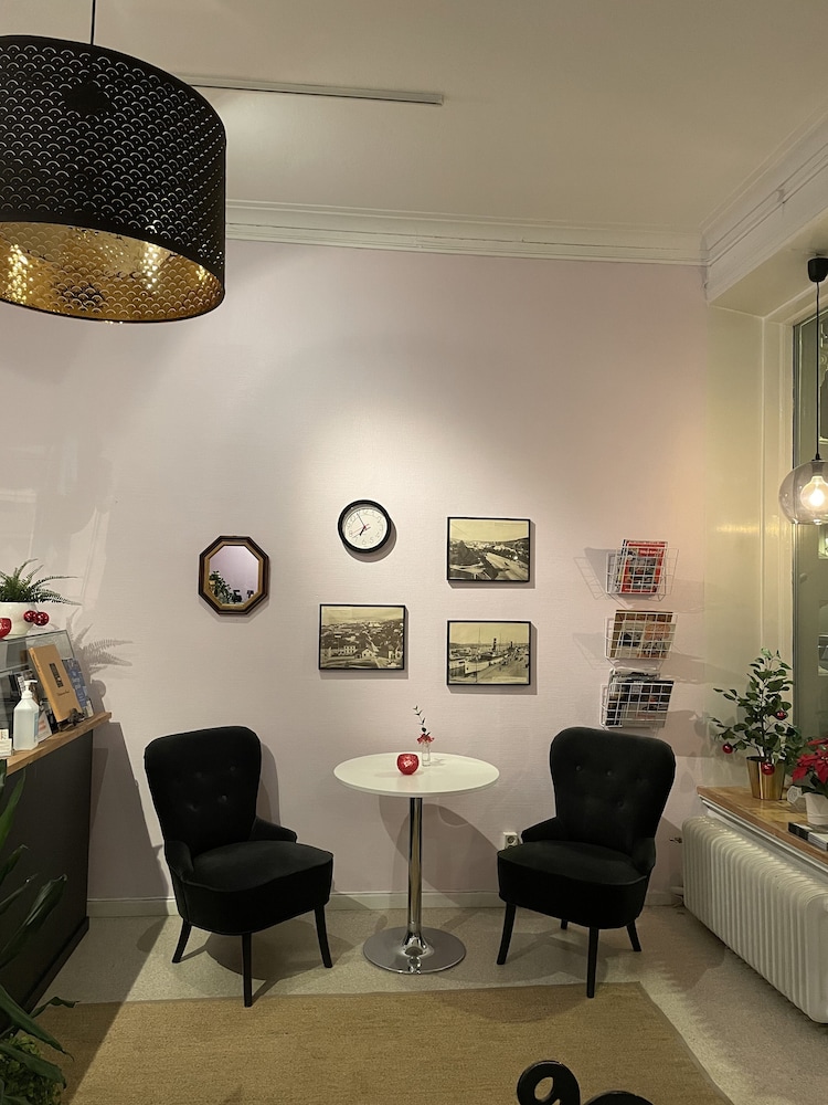 Lilla Hotellet by null